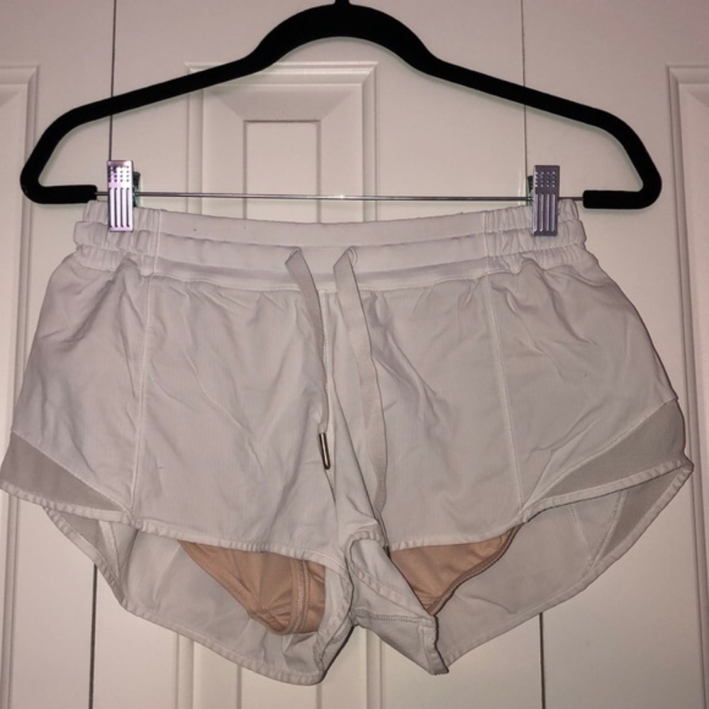 Lululemon hotty hot shorts, size 8